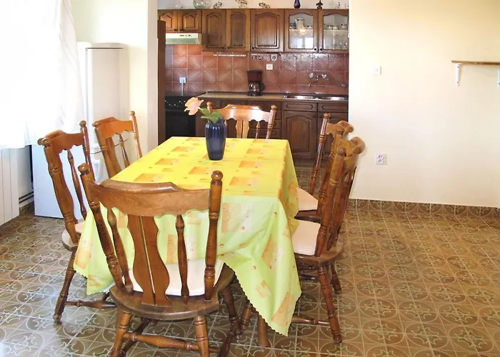 Apartman Andriana-1 By Interhome