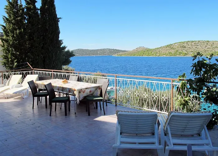 Apartman Andriana-1 By Interhome